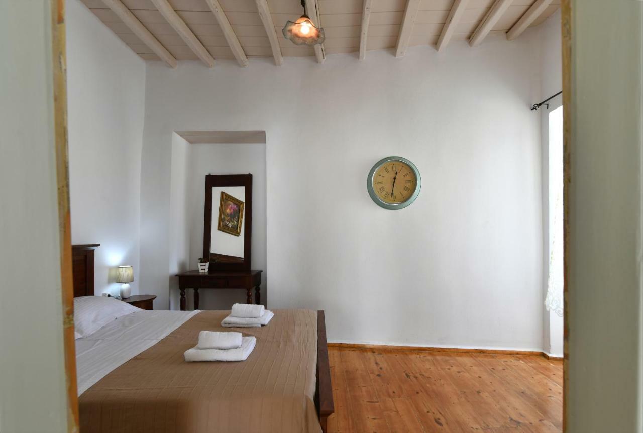 16Thcentury Apartment Parikia  Exterior photo